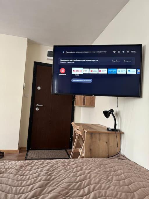 Green Park Apartment - Brand New Studio! Русе Екстер'єр фото